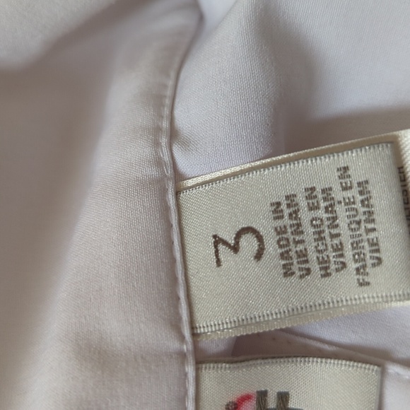 Chico’s Zenergy Golf Convertible Mesh Jacket - Picture 15 of 16